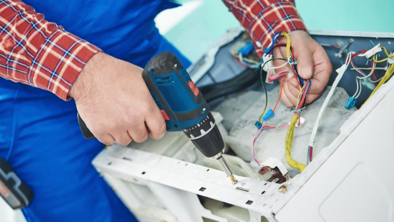 Sakarya Viessmann Viessmann çamaşır makinesi kart tamiri – Su almama arızası orijinal parça ile giderildi. - Teknik servis örneği